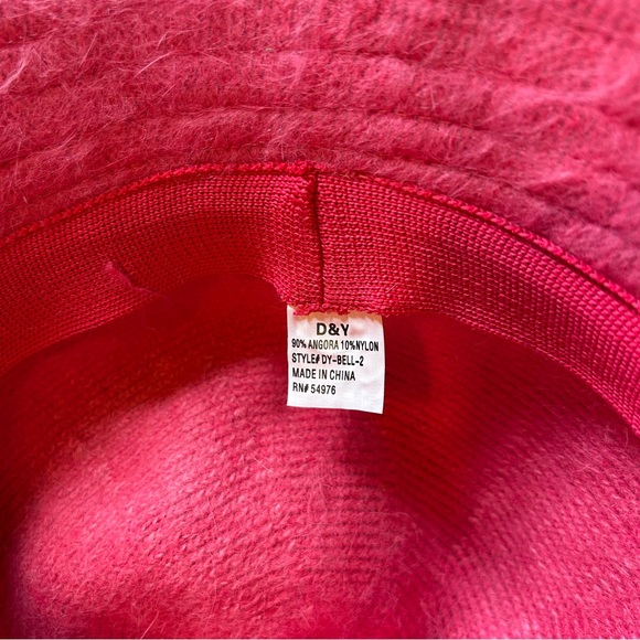 D&Y Fuzzy Pink Women's Hat - Picture 4 of 4